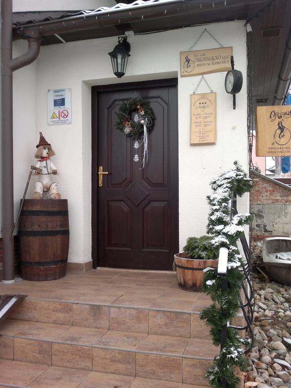 Restaurace a penzion U Hasičů Klimkovice Exterior foto
